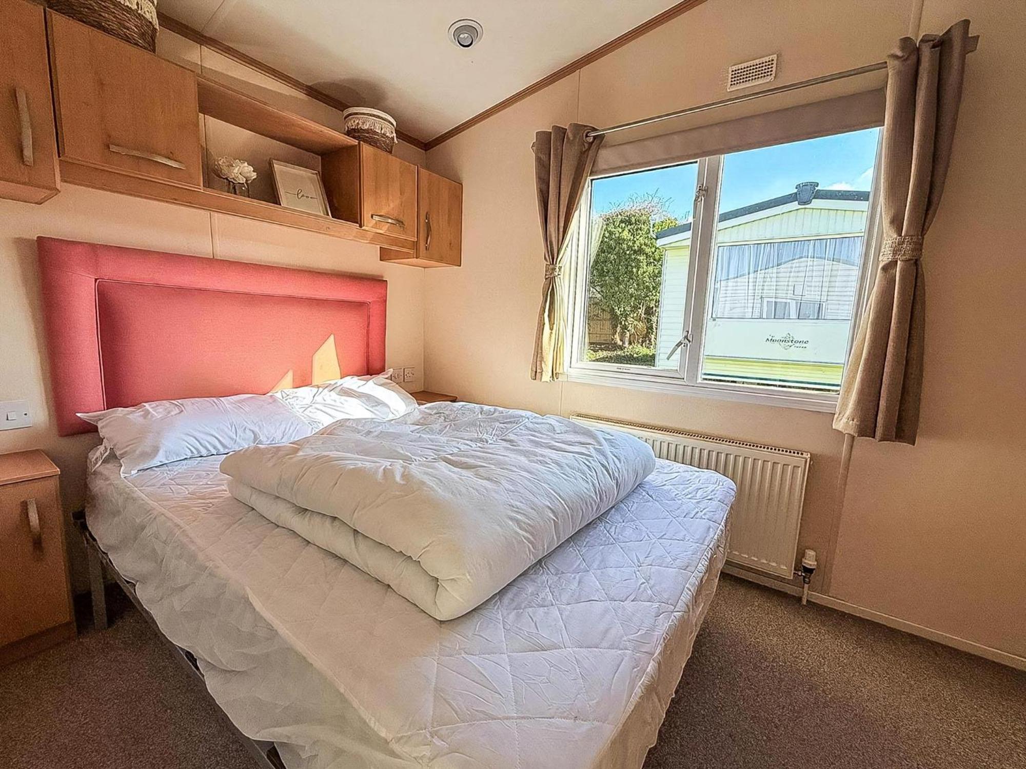Lovely 6 Berth Caravan For Hire At Manor Park In Hunstanton Norfolk Ref 23044S Eksteriør billede