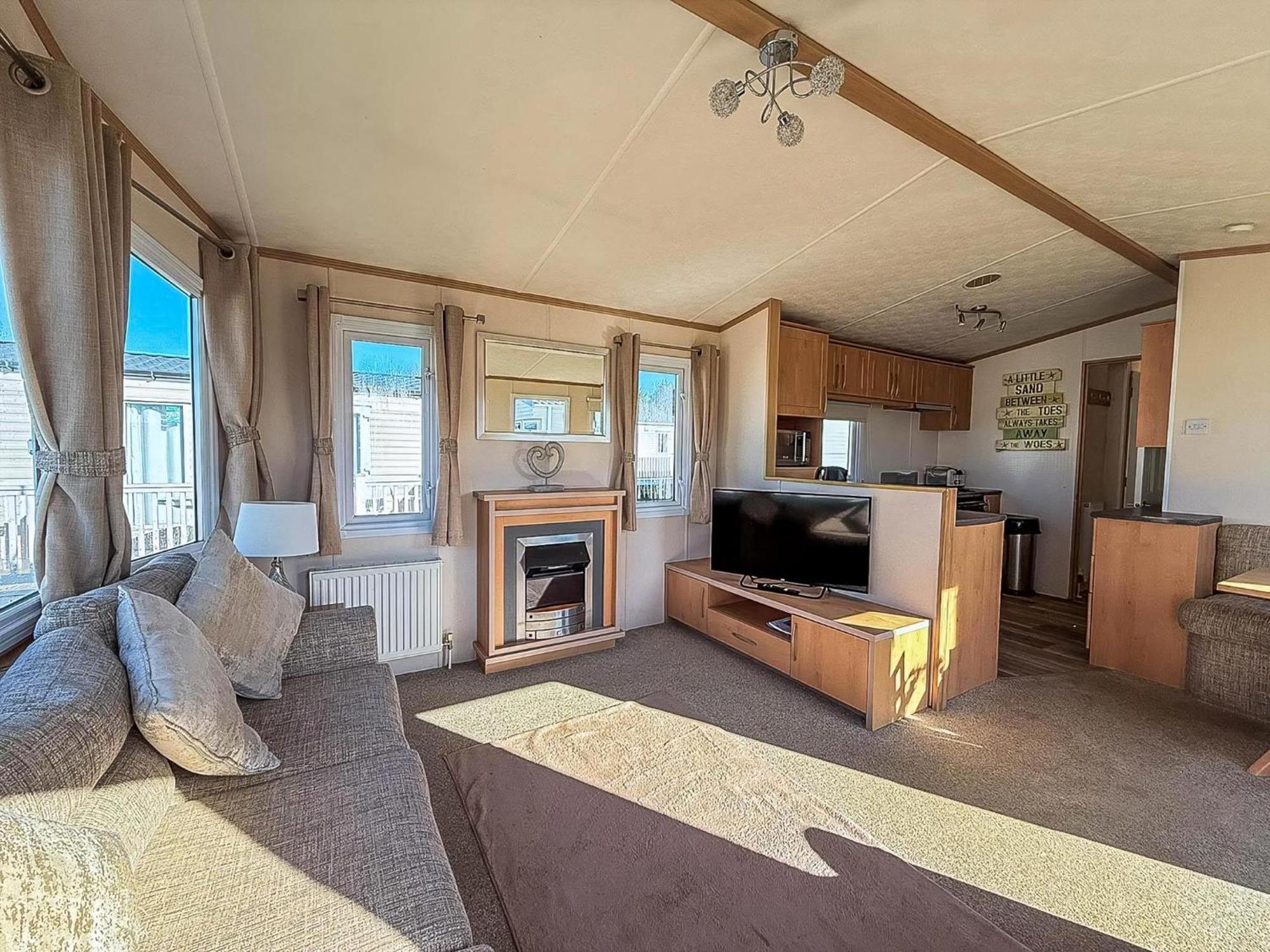 Lovely 6 Berth Caravan For Hire At Manor Park In Hunstanton Norfolk Ref 23044S Eksteriør billede